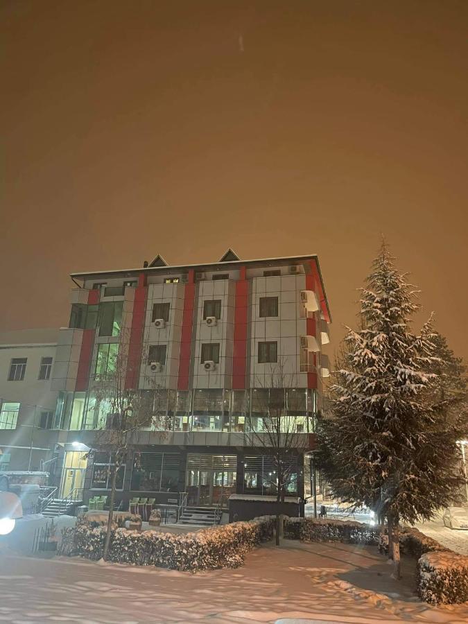 Hotel Piazza Peshkopi Dış mekan fotoğraf